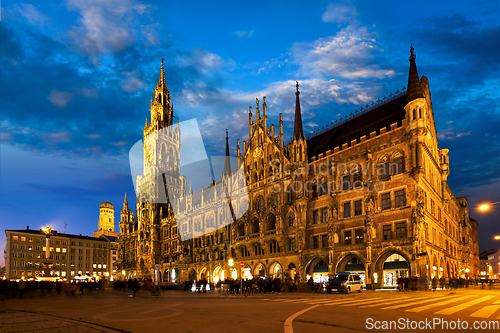 Image of Marienplatz square at night with New Town Hall Neues Rathaus