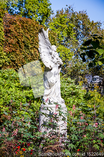 Image of Angel statue in Luxembourg Gardens, Paris