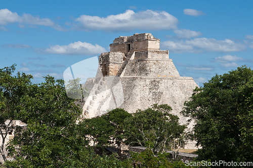 Image of Mayan pyramid (Pyramid of the Magician, Adivino) in Uxmal, Mexic