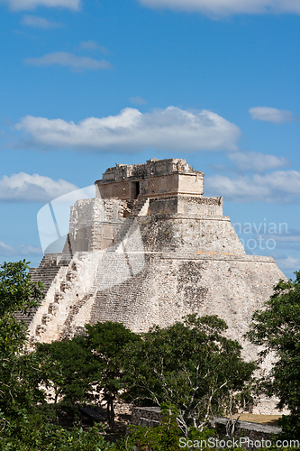 Image of Mayan pyramid (Pyramid of the Magician, Adivino) in Uxmal, Mexico