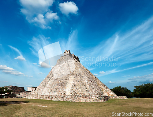 Image of Mayan pyramid (Pyramid of the Magician, Adivino) in Uxmal, Mexic