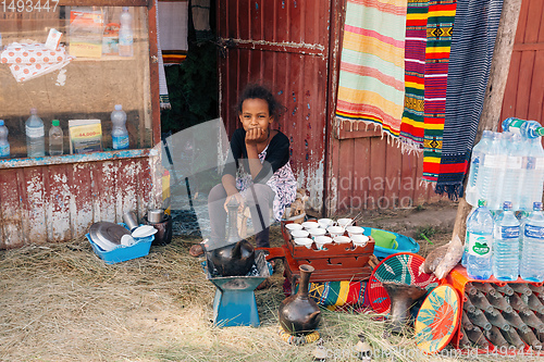 Image of girl preparing bunna coffee, Ethiopia