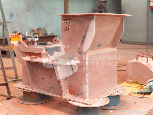 Image of Hammer mill at paint shop