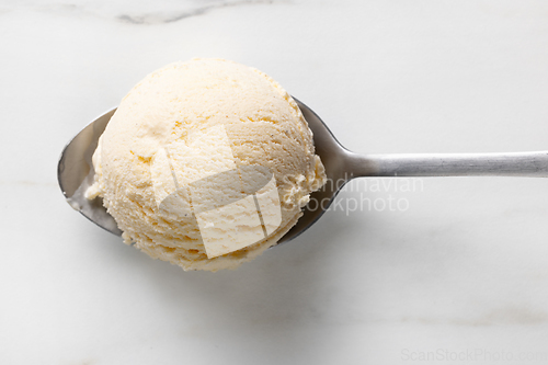 Image of vanilla ice cream ball