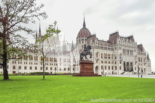 Image of Hungarian Parliament Building