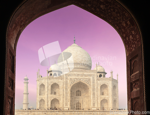 Image of Taj Mahal through arch, Agra, India