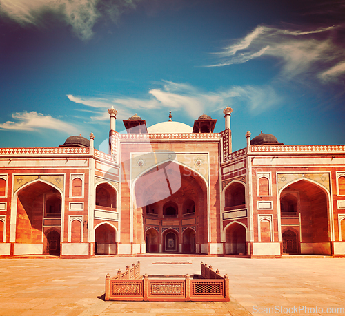 Image of Humayun's Tomb, Delhi, India