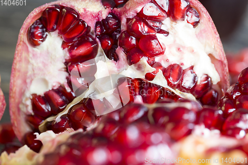 Image of ripe pomegranate