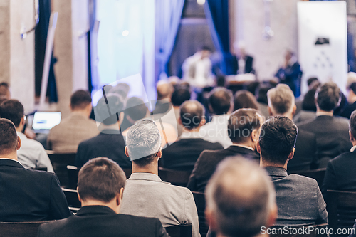 Image of Round table discussion at business conference event.