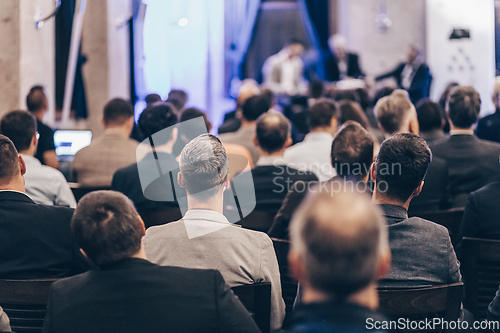 Image of Round table discussion at business conference event.