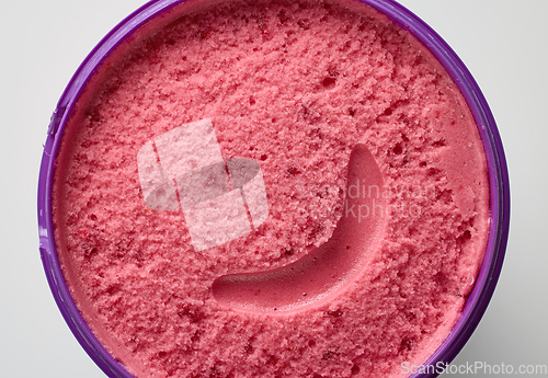 Image of box of rasperry sorbet