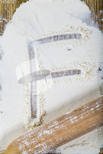 Image of white wheat flour