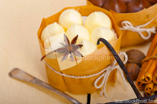 Image of chocolate vanilla and spices cream cake dessert