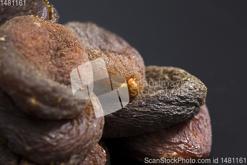 Image of dried apricots