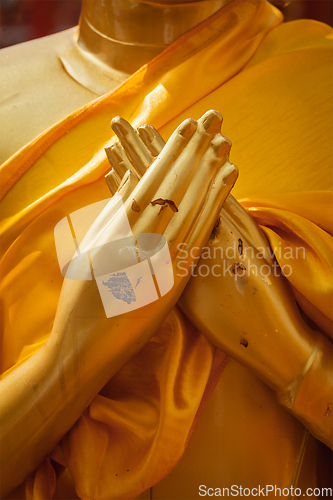 Image of Buddha statue hands in Vajrapradama Mudra