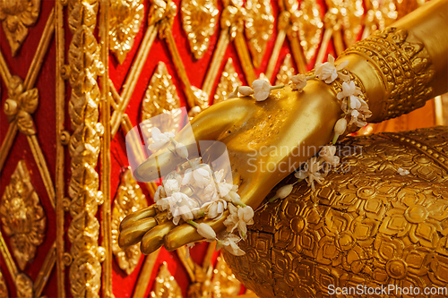 Image of Buddha statue hand