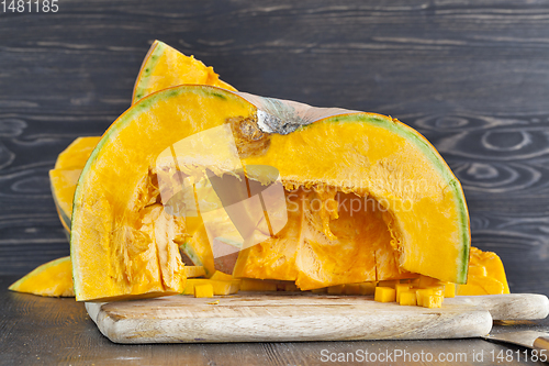 Image of large ripe orange pumpkin