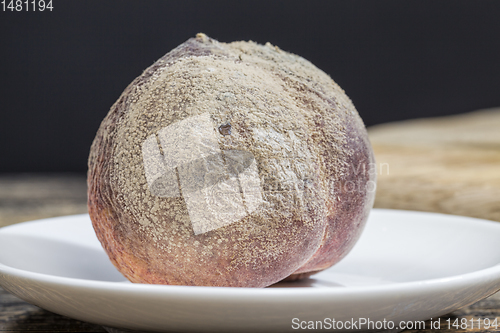 Image of surface of the peach