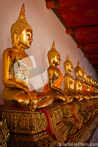 Image of Sitting Buddha statues, Thailand