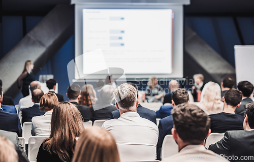 Image of Round table discussion at business conference event.