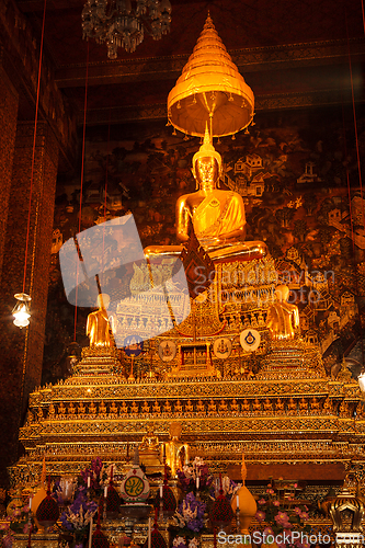 Image of Sitting Buddha statue, Thailand