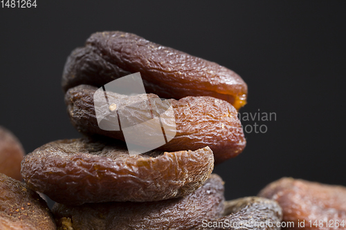 Image of dried apricots