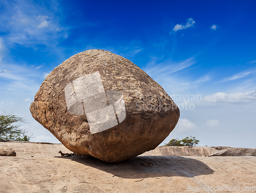 Image of Krishna's butterball - balancing giant natural rock stone, Maha