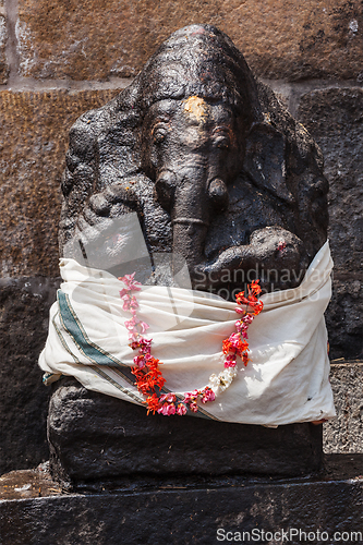 Image of Ganesh Hindu god statue