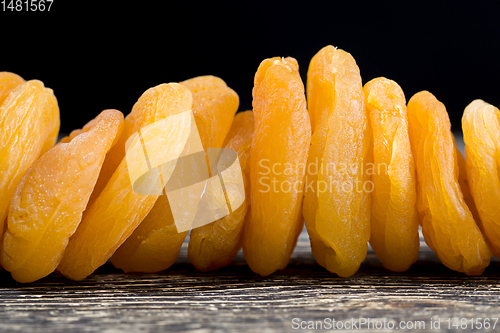 Image of dehydrated dried apricots