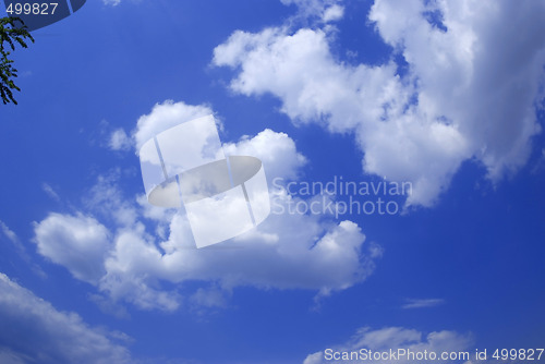 Image of white clouds