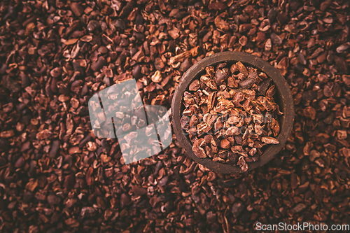 Image of Organic cacao nibs in small bowl 