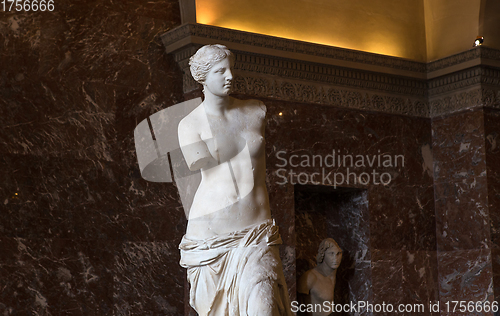 Image of Venus of Milo, The Louvre, Paris, France