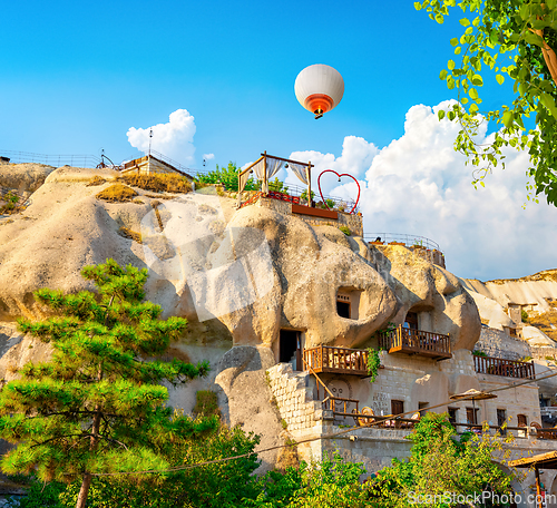 Image of Air balloons at day