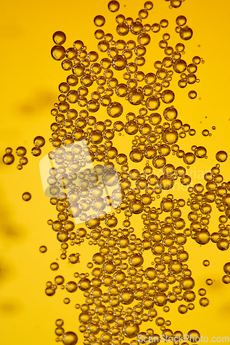 Image of texture of lager beer 