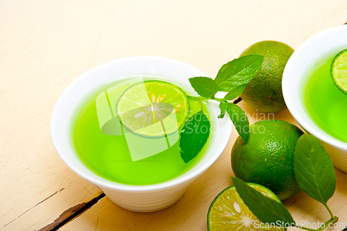 Image of mint infusion tea tisane with lime