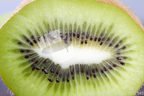 Image of red ripe green kiwifruit
