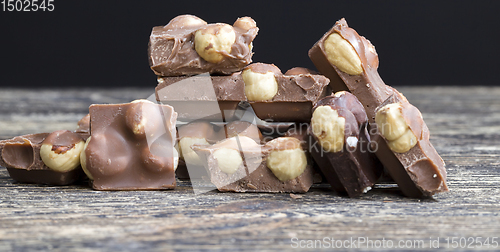 Image of hazelnuts with chocolate