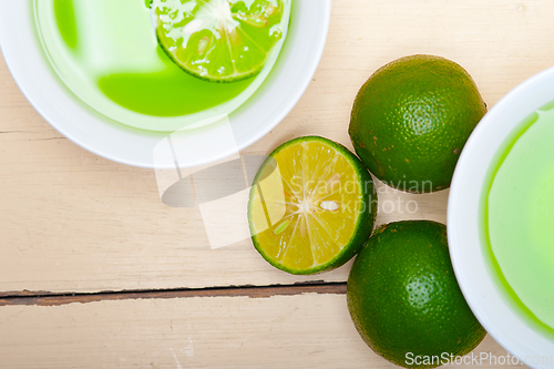 Image of green lime lemonade