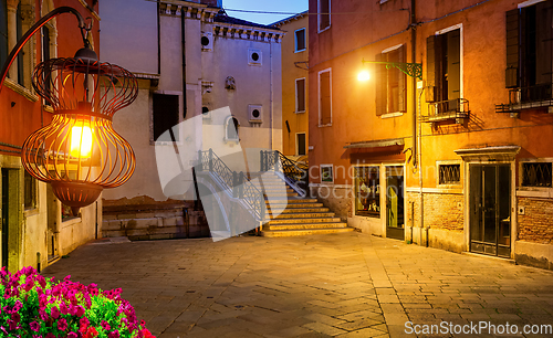 Image of Pedestrianl in Venice