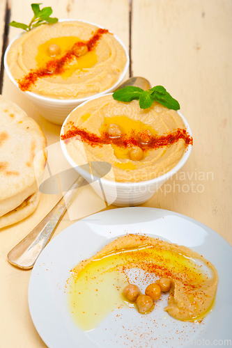 Image of Hummus with pita bread