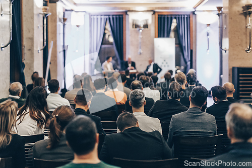 Image of Round table discussion at business conference event.