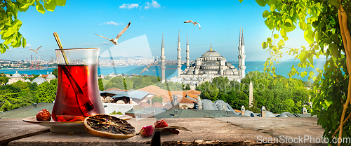 Image of Turkish tea in Istanbul