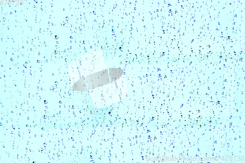 Image of droplets of water on the glass