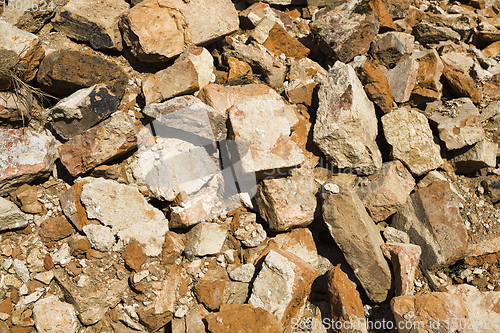 Image of ruined castle wall