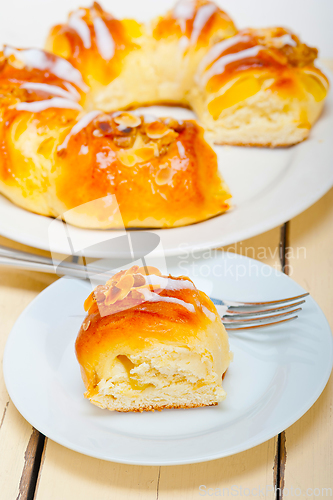 Image of sweet bread donut cake