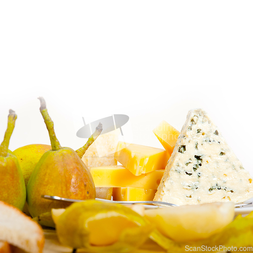 Image of fresh pears and cheese