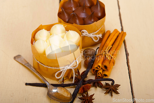 Image of chocolate vanilla and spices cream cake dessert