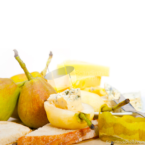 Image of cheese and pears