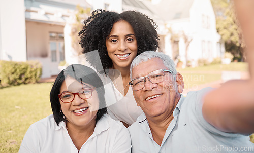 Image of Family, parents and adult daughter in selfie, happy outdoor and relax on lawn, bonding and love with memory. Senior man, women and smile in picture, social media post and care with trust in garden