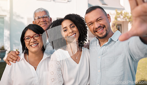 Image of Family, parents and adult children in selfie outdoor, happy and relax on lawn, bonding and love in memory. Men, women and smile in picture, care and trust in garden, portrait and social media post